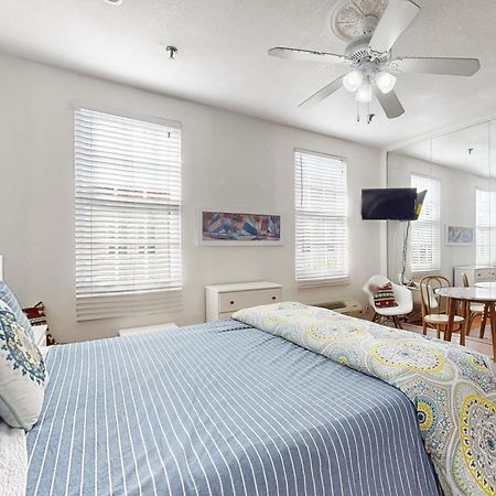 Palm Beach Hotel & Sunrise Cottage 외부 사진