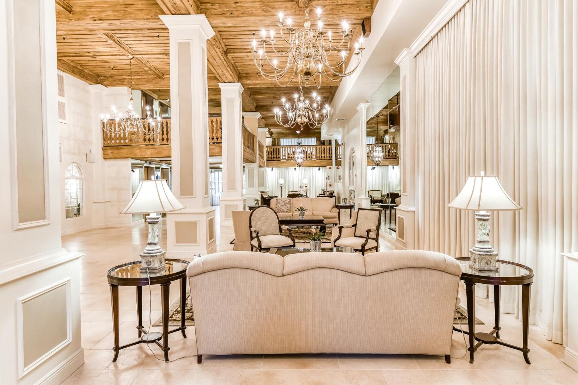 Palm Beach Hotel & Sunrise Cottage 객실 사진
