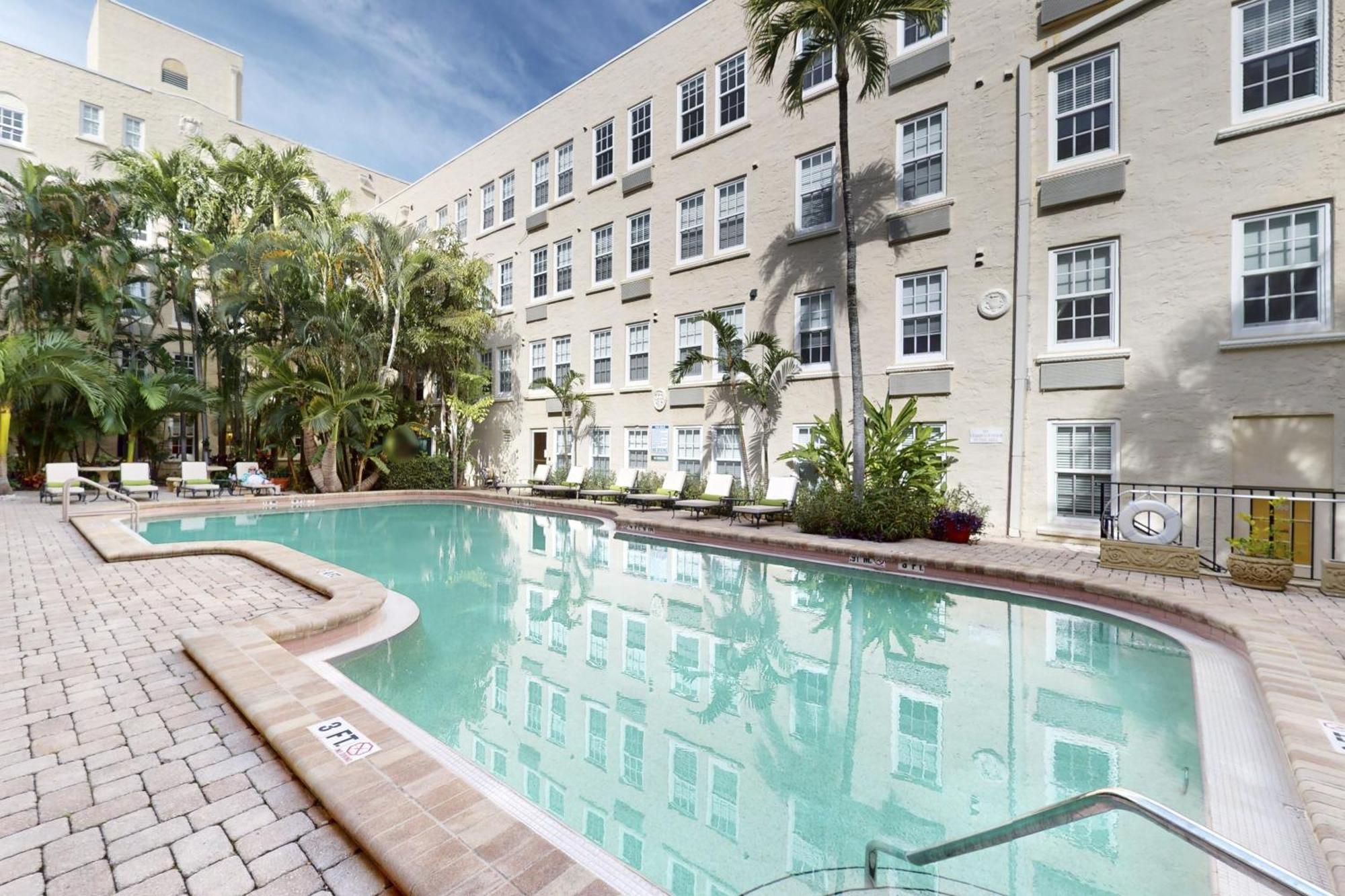 Palm Beach Hotel & Sunrise Cottage 외부 사진