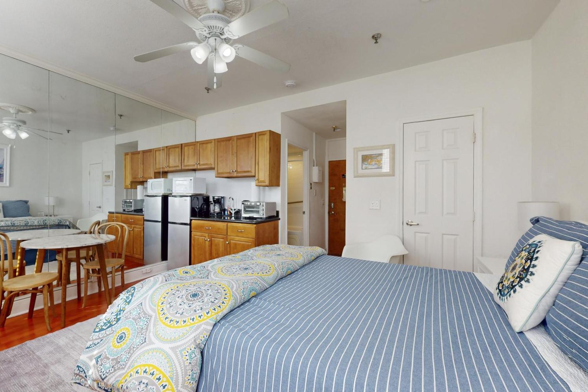 Palm Beach Hotel & Sunrise Cottage 외부 사진