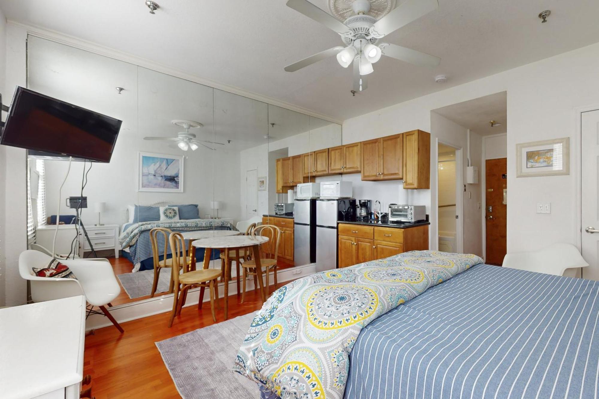 Palm Beach Hotel & Sunrise Cottage 외부 사진